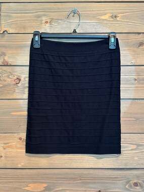 Dynamic Seamless Apparel Black Ribbed Seamless Mini Skirt One Size